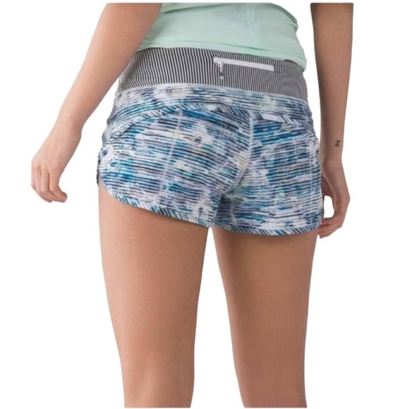 LULULEMON 10 Speed Blurry Bell in Purple Navy Lilac Striped Shorts Size 10 - Picture 1 of 7